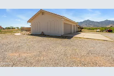 9354 S Deer Ridge Trail, Hereford, AZ 85615 - Photo 17