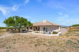 9354 S Deer Ridge Trail, Hereford, AZ 85615 - Photo 11