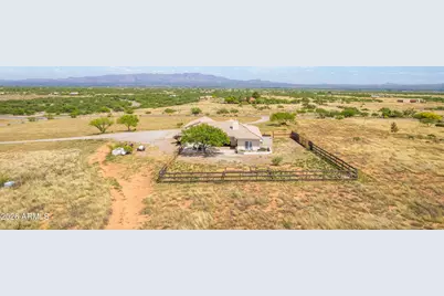 9354 S Deer Ridge Trail, Hereford, AZ 85615 - Photo 55