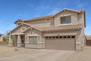 3216 W Lynne Ln, Phoenix, AZ 85041 - Photo 1