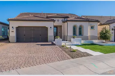 261 E Bracciano Avenue, Queen Creek, AZ 85140 - Photo 1