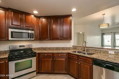 5450 E Deer Valley #3012, Phoenix, AZ 85054 - Photo 1
