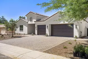 10232 N 86th St, Scottsdale, AZ 85258 - Photo 1