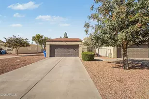 418 E Hidalgo Ave, Phoenix, AZ 85040 - Photo 1
