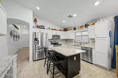 3247 S Loback Lane, Gilbert, AZ 85297 - Photo 15