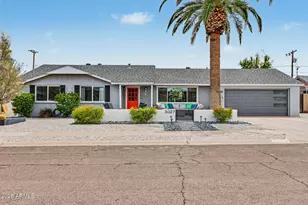 3027 E Yucca St, Phoenix, AZ 85028 - Photo 1