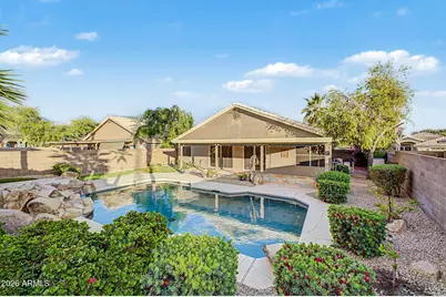4102 E Rock Wren Road, Phoenix, AZ 85044 - Photo 1