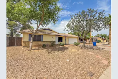 2812 S Cottonwood Drive, Tempe, AZ 85282 - Photo 1
