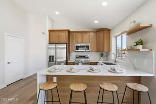 2239 E Escuda Rd, Phoenix, AZ 85024 - Photo 1
