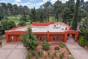 395 Fairway Oaks Dr, Sedona, AZ 86351 - Photo 1