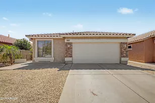 885 E Kyle Ct, Gilbert, AZ 85296 - Photo 1