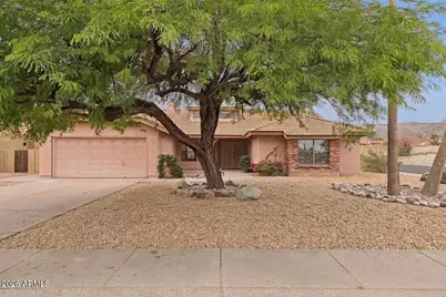 12802 S 40th Place, Phoenix, AZ 85044 - Photo 1
