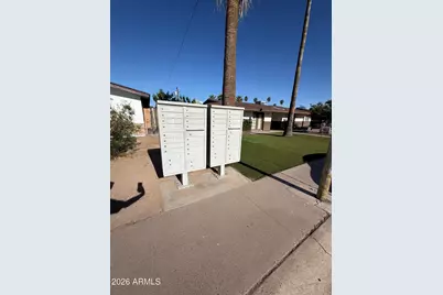 3325 N 66th Street, Scottsdale, AZ 85251 - Photo 5