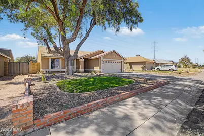 21006 N 34th Drive, Phoenix, AZ 85027 - Photo 1