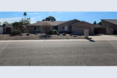 5129 E Poinsettia Drive, Scottsdale, AZ 85254 - Photo 1