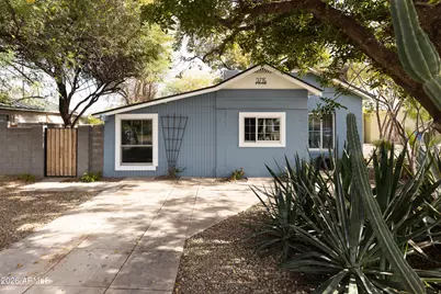 3715 N 9th Place, Phoenix, AZ 85014 - Photo 1