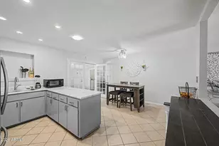 6313 W Monterey Way, Phoenix, AZ 85033 - Photo 7
