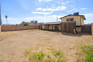 2621 N 47th Dr, Phoenix, AZ 85035 - Photo 33