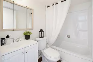 2621 N 47th Dr, Phoenix, AZ 85035 - Photo 27