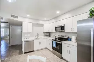 2064 S Farnsworth Dr, Mesa, AZ 85209 - Photo 5