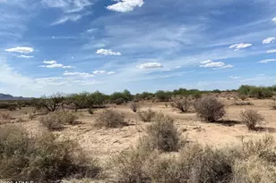 3135 N Butterfield Dr, Eloy, AZ 85131 - Photo 1