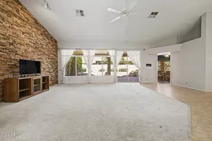 19105 N 90th Dr, Peoria, AZ 85382 - Photo 9