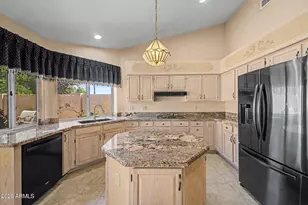19105 N 90th Dr, Peoria, AZ 85382 - Photo 13
