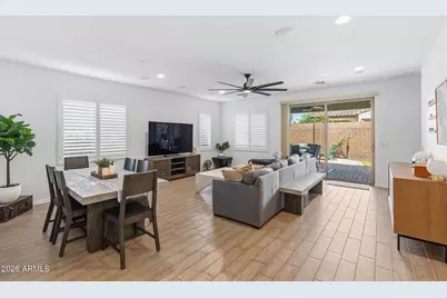 4404 E Hartford Avenue, Phoenix, AZ 85032 - Photo 1