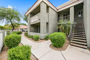 2929 W Yorkshire Dr, Phoenix, AZ 85027 - Photo 1