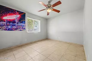 1418 E Cholla St, Phoenix, AZ 85020 - Photo 9
