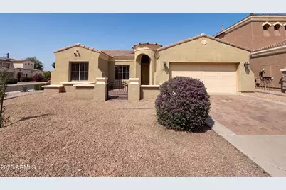 606 W Beautiful Lane, Phoenix, AZ 85041 - Photo 1