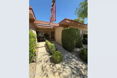 10852 W Emerald Drive, Sun City, AZ 85351 - Photo 1