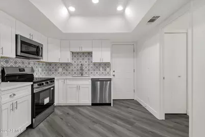 4126 W Boca Raton Road, Phoenix, AZ 85053 - Photo 9