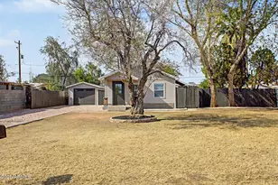 1914 E Monte Vista Rd, Phoenix, AZ 85006 - Photo 1