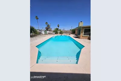 3642 N 59 Lane, Phoenix, AZ 85033 - Photo 17