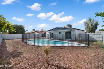 3047 W Greenway Road, Phoenix, AZ 85053 - Photo 1