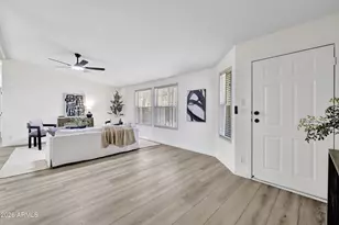 16226 N 33rd Way, Phoenix, AZ 85032 - Photo 1