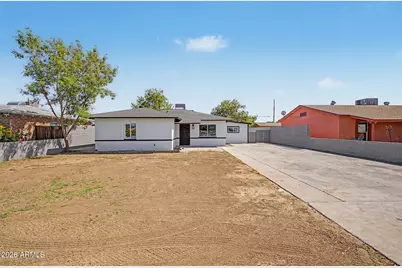 117 W Roeser Road, Phoenix, AZ 85041 - Photo 1