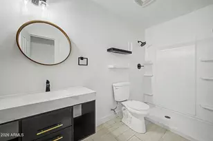 4116 N 64th Dr, Phoenix, AZ 85033 - Photo 19