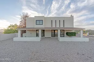 1052 W Estate Dr, Miami, AZ 85539 - Photo 1