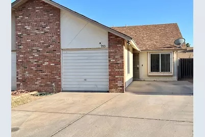 953 W Emelita Circle, Mesa, AZ 85210 - Photo 1