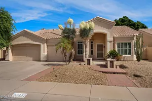 1252 W Bruce Ave, Gilbert, AZ 85233 - Photo 1