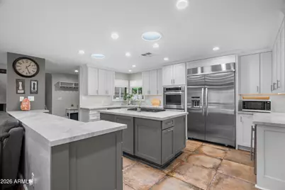 8621 E Weldon Avenue, Scottsdale, AZ 85251 - Photo 1