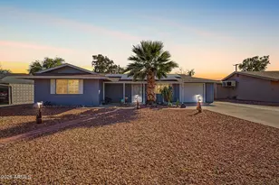10929 W Oakmont Dr, Sun City, AZ 85351 - Photo 1