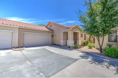 6351 S Blake Street, Gilbert, AZ 85298 - Photo 1