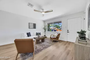 3016 N 35th Dr, Phoenix, AZ 85019 - Photo 3