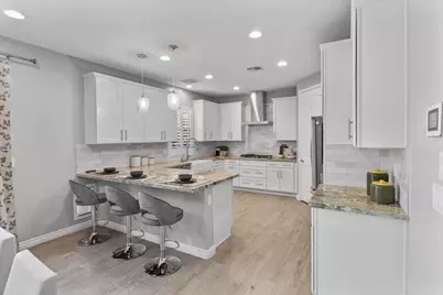 1063 N 70th Way, Scottsdale, AZ 85257 - Photo 1