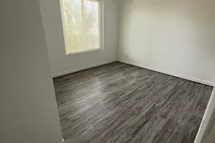 8631 N 39th Ave, Phoenix, AZ 85051 - Photo 9