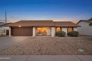 1438 W Beaubien Dr, Phoenix, AZ 85027 - Photo 1