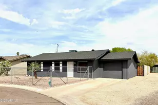 8211 N 8th Pl N, Phoenix, AZ 85020 - Photo 1